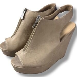 Chinese Laundry Wedge Sandals Peep Toe Zip Up Slingback Beige Heels 7